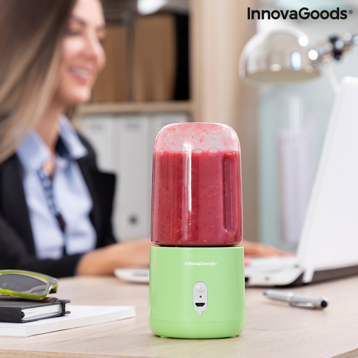 Blendyr Go Cup – Portable USB Rechargeable Smoothie Blender by InnovaGoods
