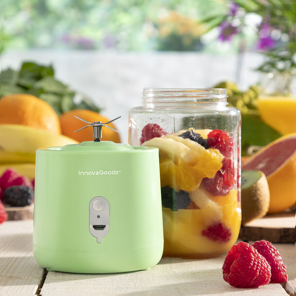Blendyr Go Cup – Portable USB Rechargeable Smoothie Blender by InnovaGoods